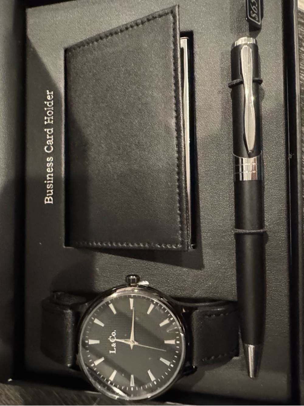 Le & Co. Black Men's Card Holder & Accessory Set